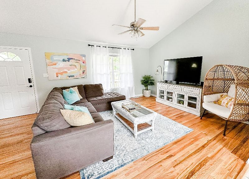 Furnished Finder property 537339_1 photo 15