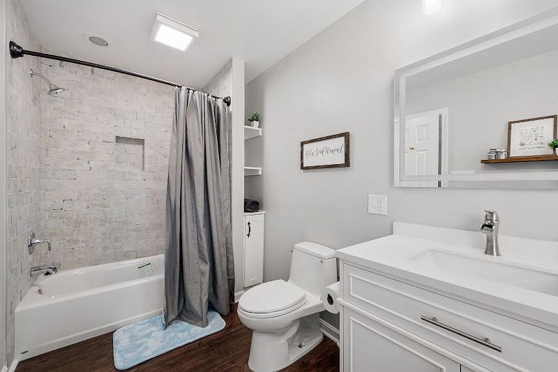 Private En Suite Bathroom