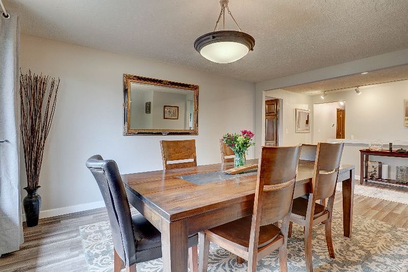 Furnished Finder property 537391_1 photo 15
