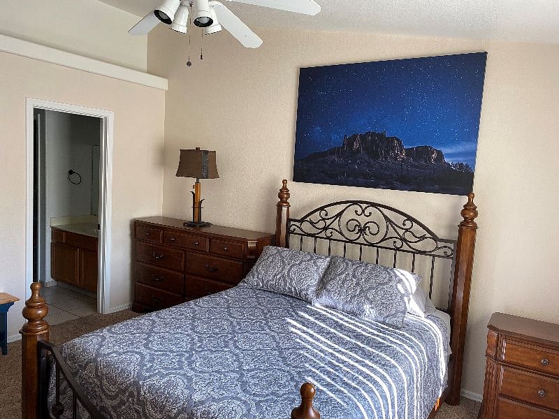 Master Bed photo 3