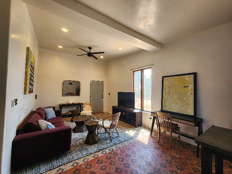 Furnished Finder property 537395_1 photo 5