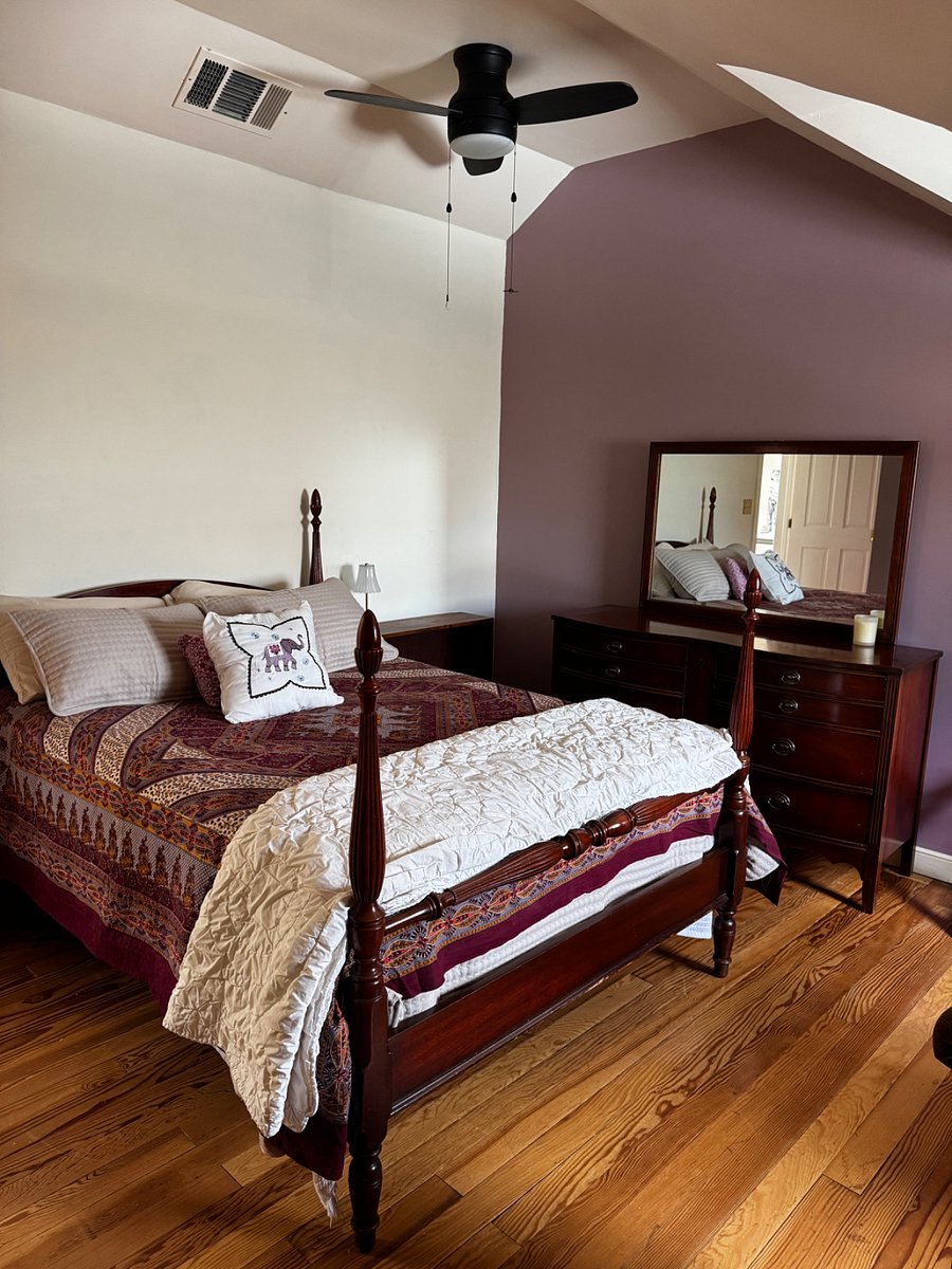 Furnished Finder property 537419_1 photo 3