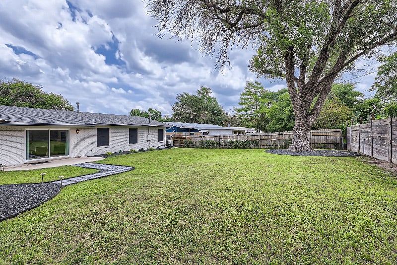 Furnished Finder property 537422_1 photo 22