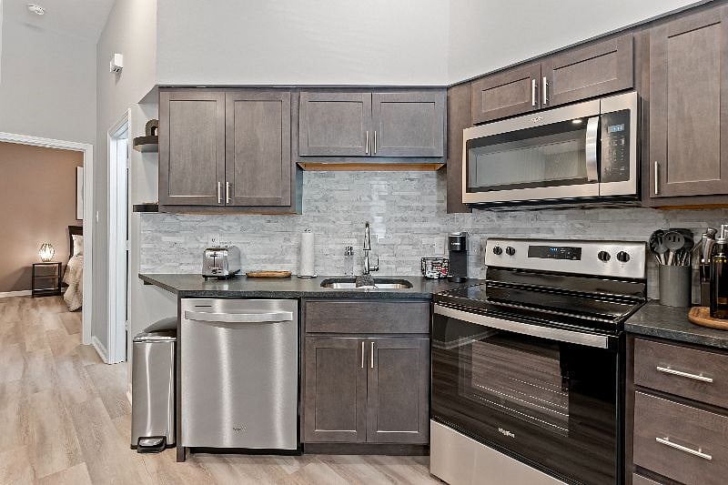 Furnished Finder property 537452_1 photo 11