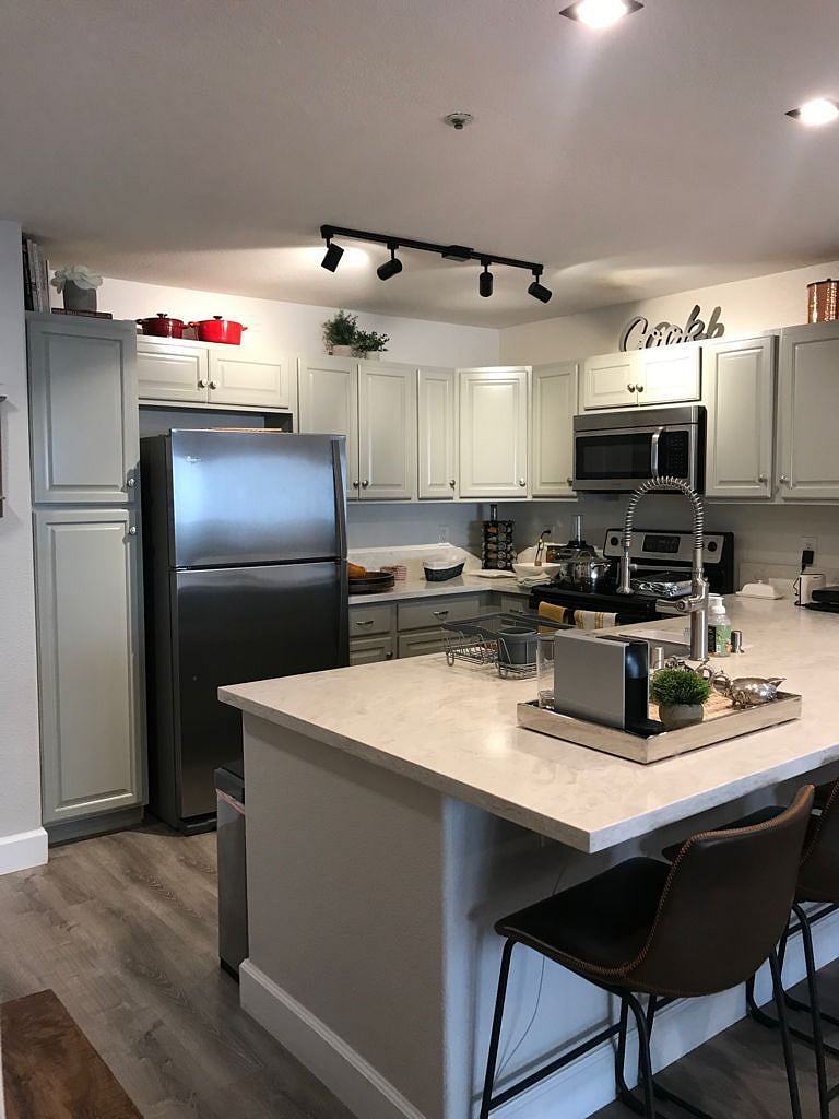 Furnished Finder property 537464_1 photo 3