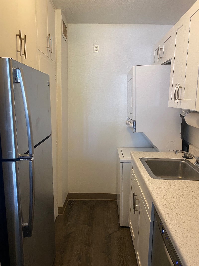 Furnished Finder property 537477_1 photo 4