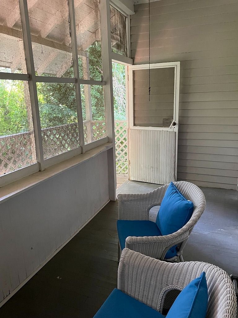 Furnished Finder property 537501_1 photo 17