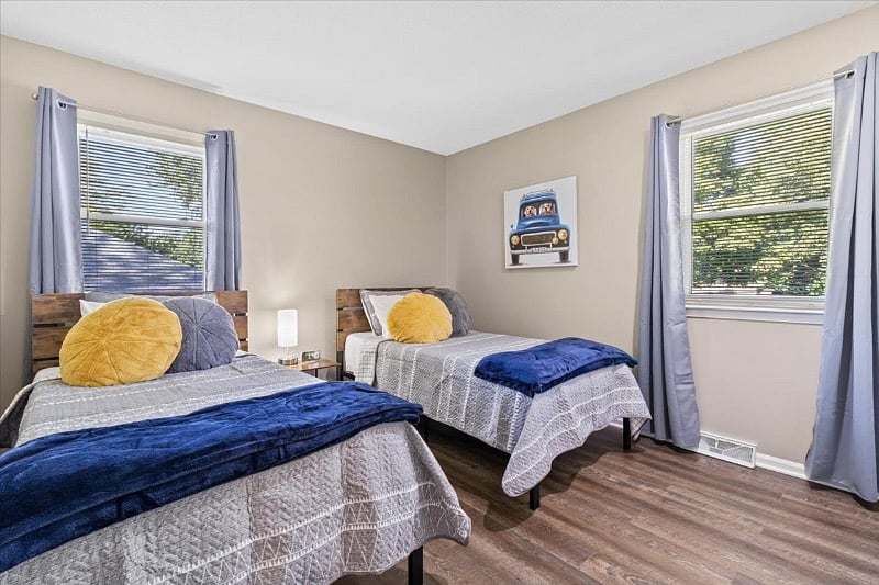 Furnished Finder property 537551_1 photo 3
