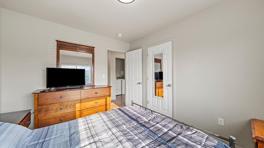 Furnished Finder property 537552_1 photo 16
