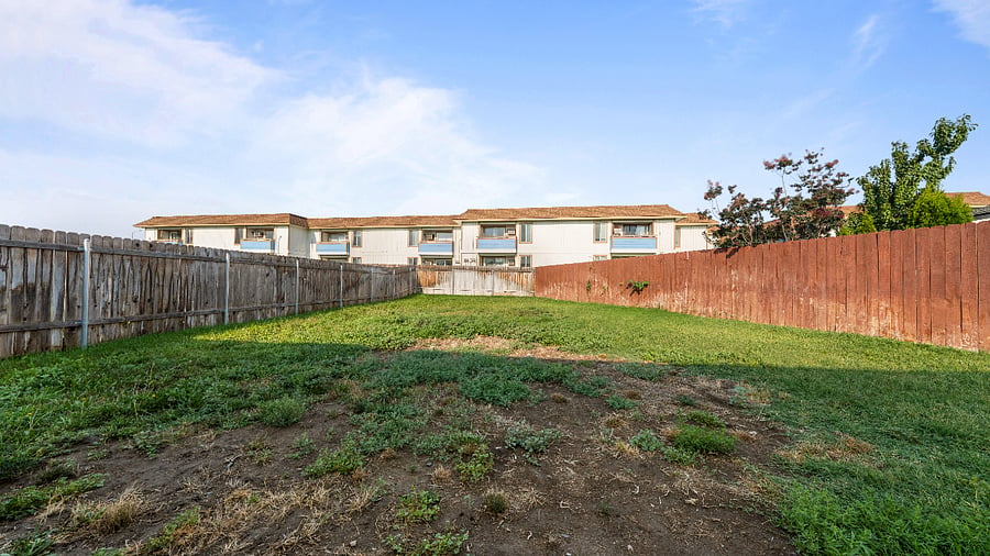 Furnished Finder property 537552_1 photo 24