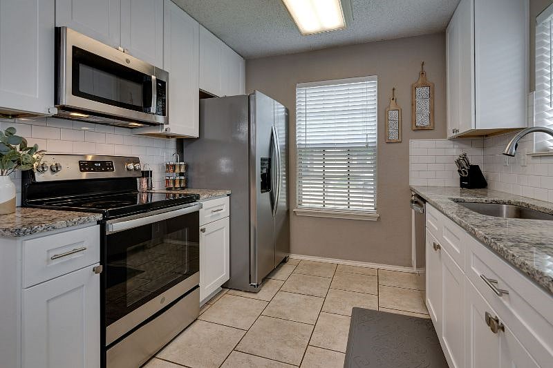 Furnished Finder property 537556_1 photo 5