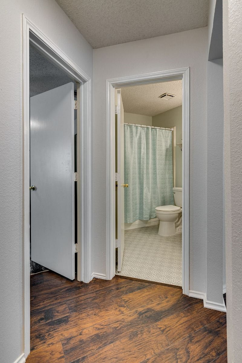Furnished Finder property 537556_1 photo 15