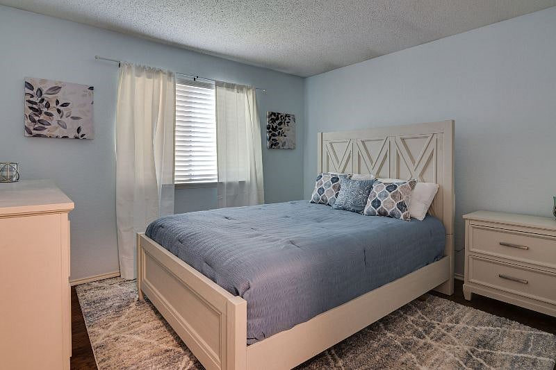 Furnished Finder property 537556_1 photo 18