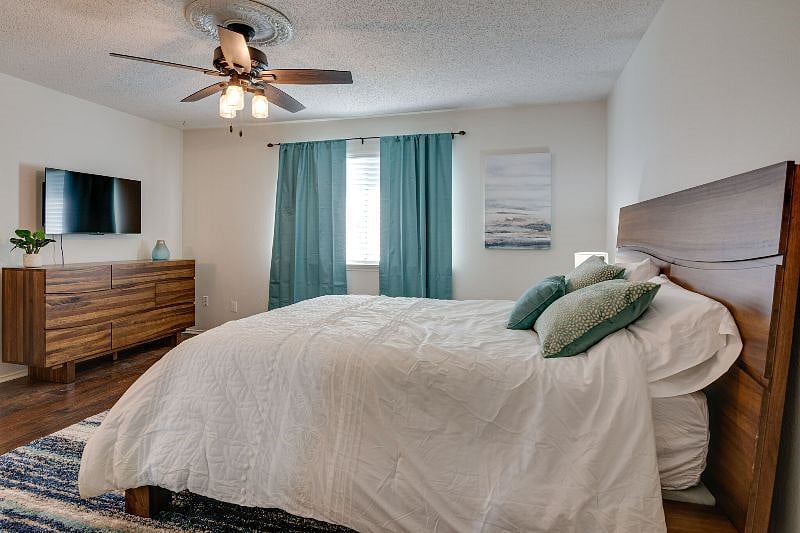 Furnished Finder property 537556_1 photo 13