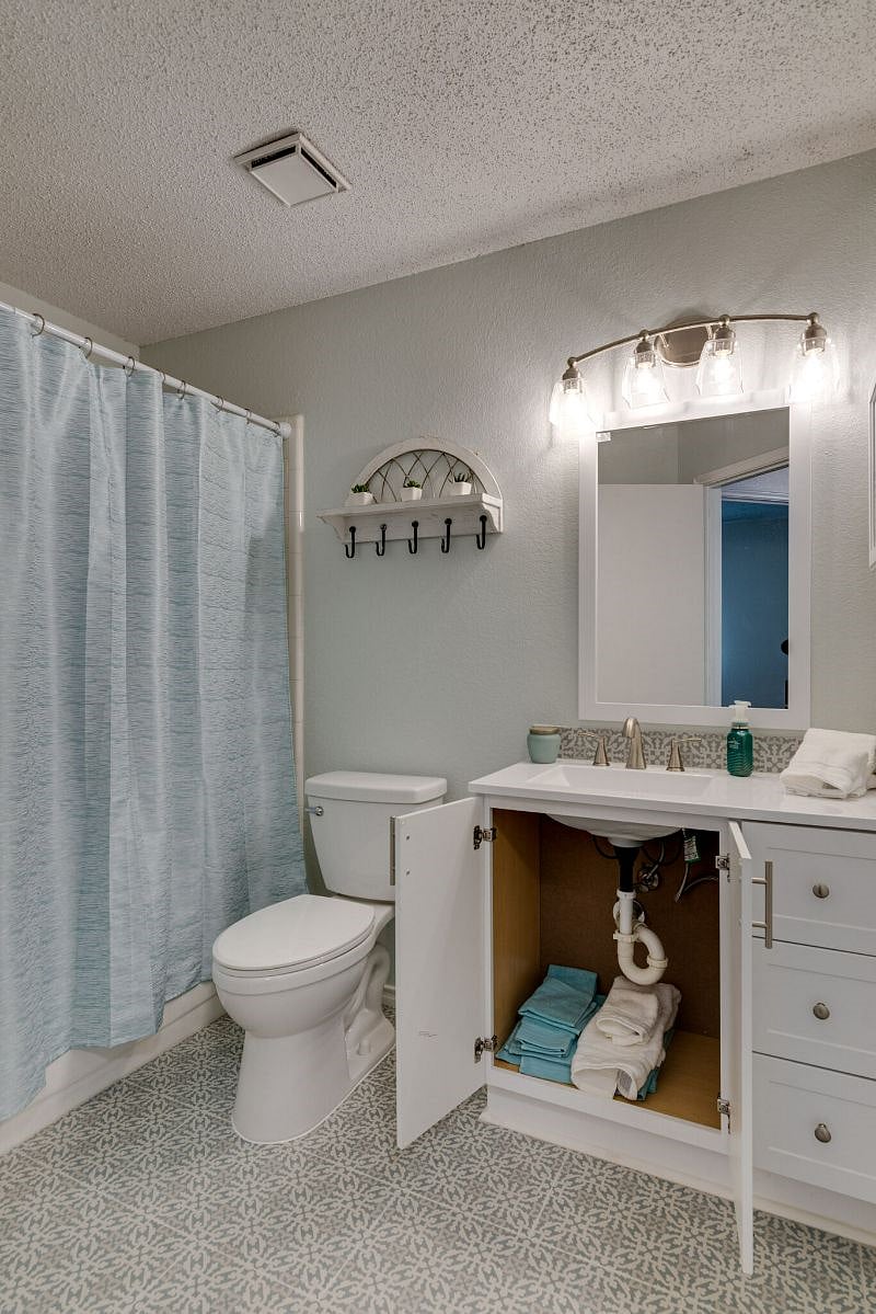 Furnished Finder property 537556_1 photo 17