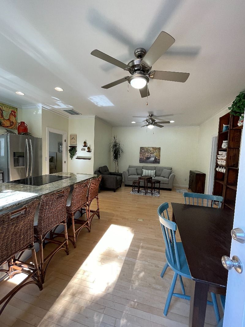 Furnished Finder property 537588_1 photo 6