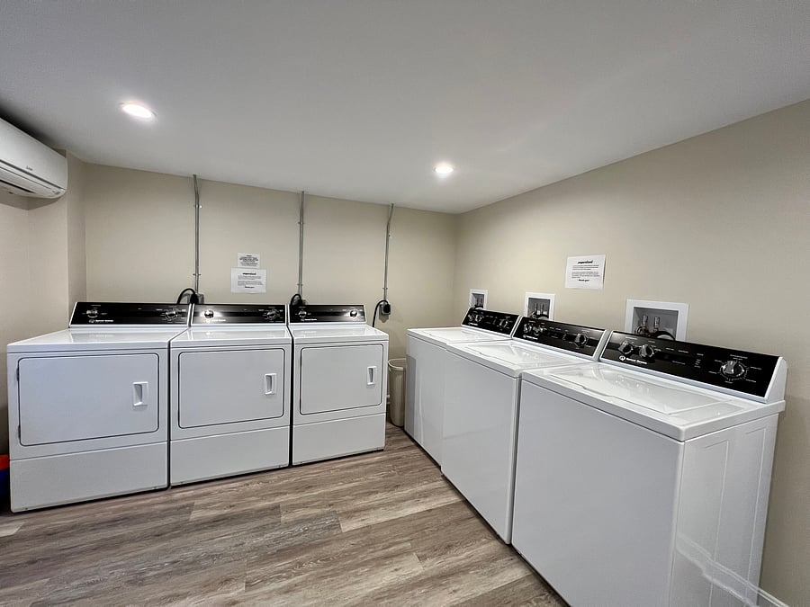 Furnished Finder property 537599_1 photo 16