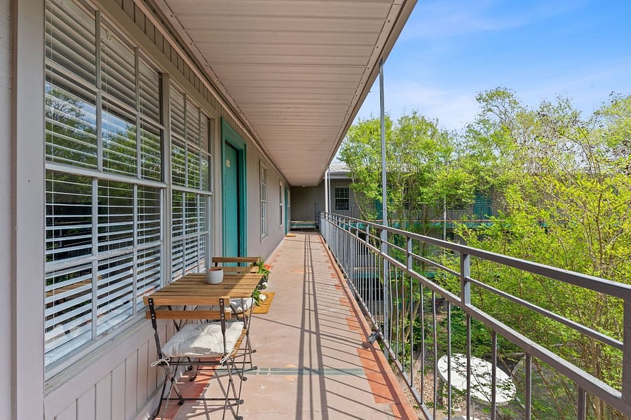 Furnished Finder property 537612_1 photo 24