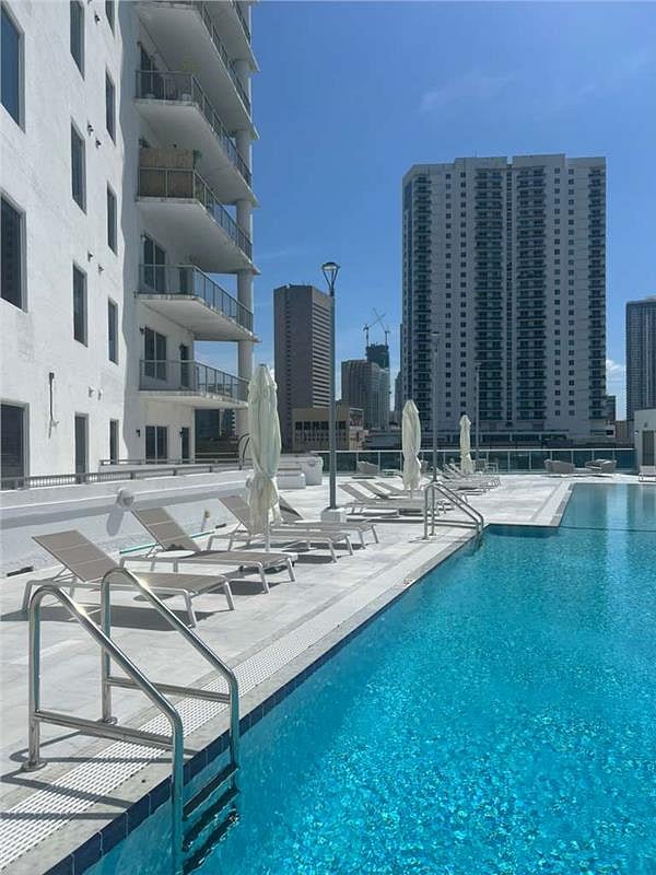 Furnished Finder property 537613_1 photo 44