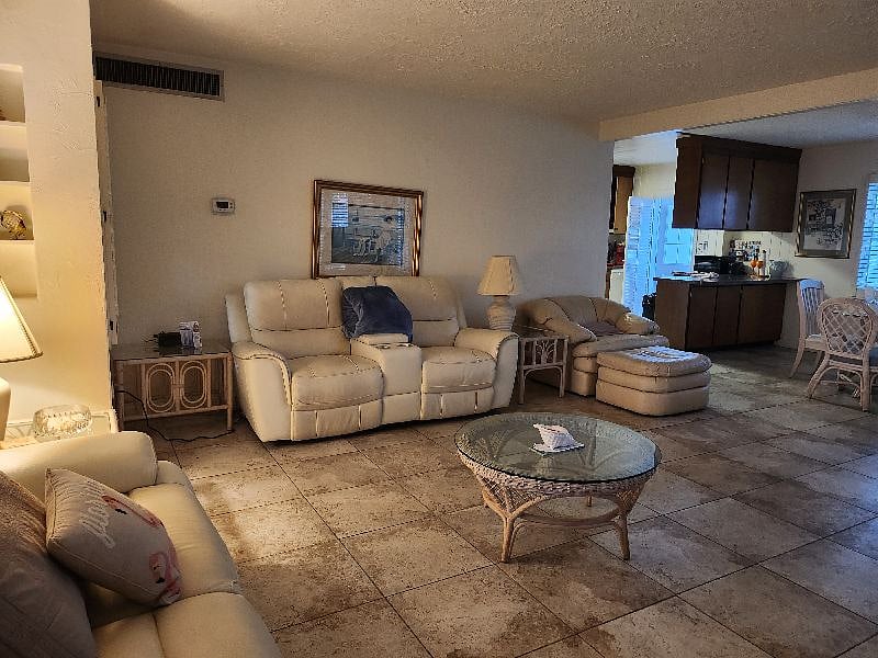 Furnished Finder property 537618_1 photo 4