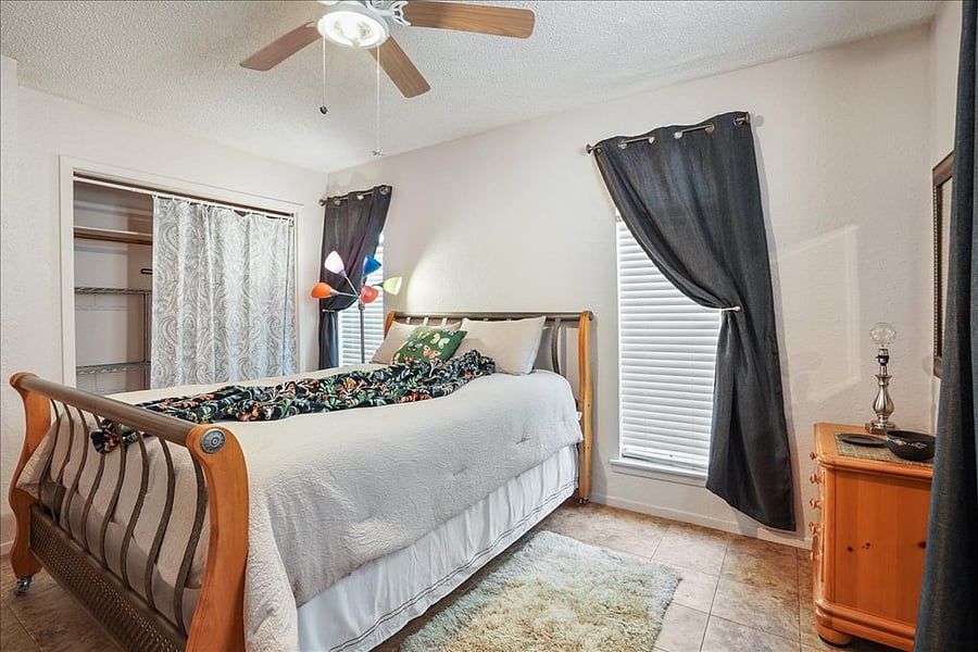 Furnished Finder property 537673_1 photo 12