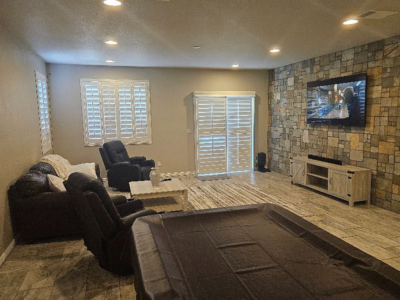 Furnished Finder property 537674_1 photo 3