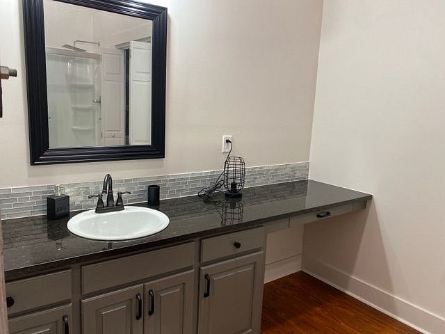 Furnished Finder property 537686_1 photo 7