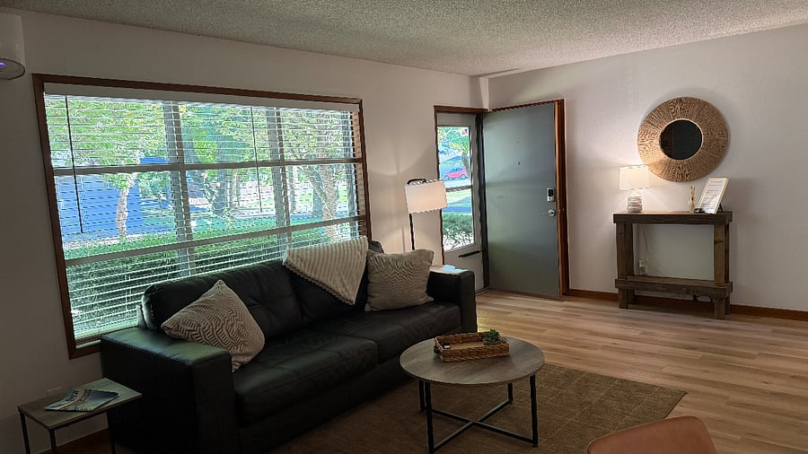 Furnished Finder property 537719_1 photo 3