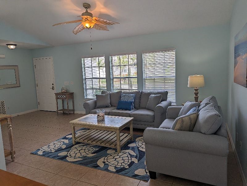 Furnished Finder property 537724_1 photo 4