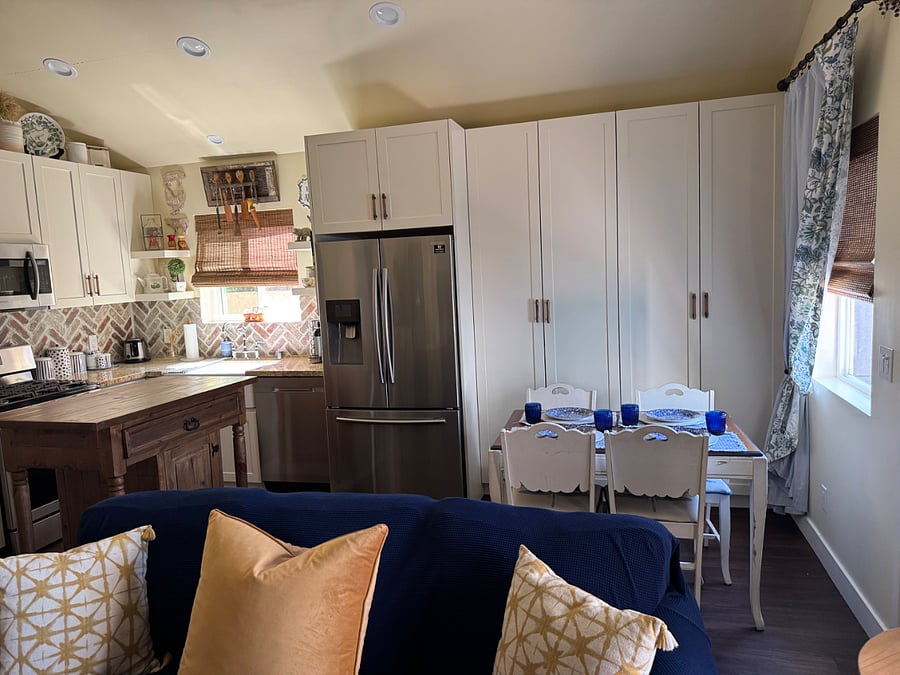 Furnished Finder property 537730_1 photo 4