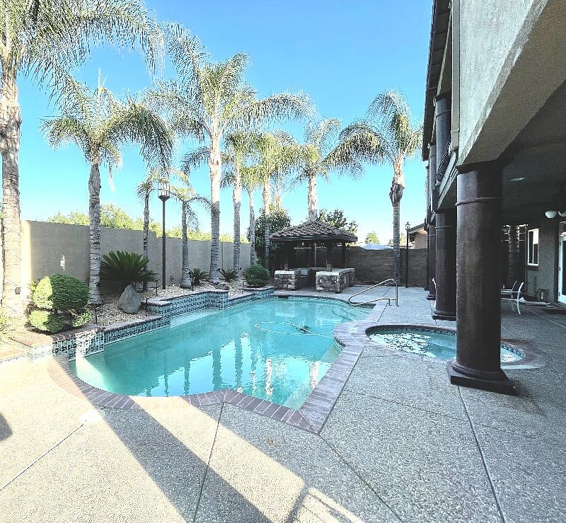Furnished Finder property 537785_1 photo 6