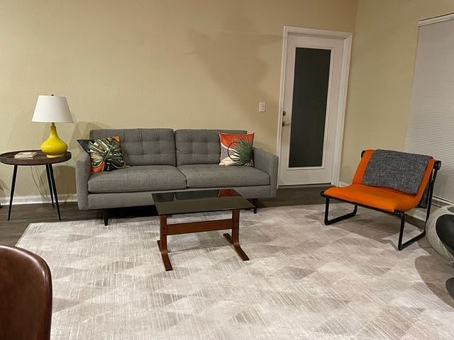 Furnished Finder property 537800_1 photo 3