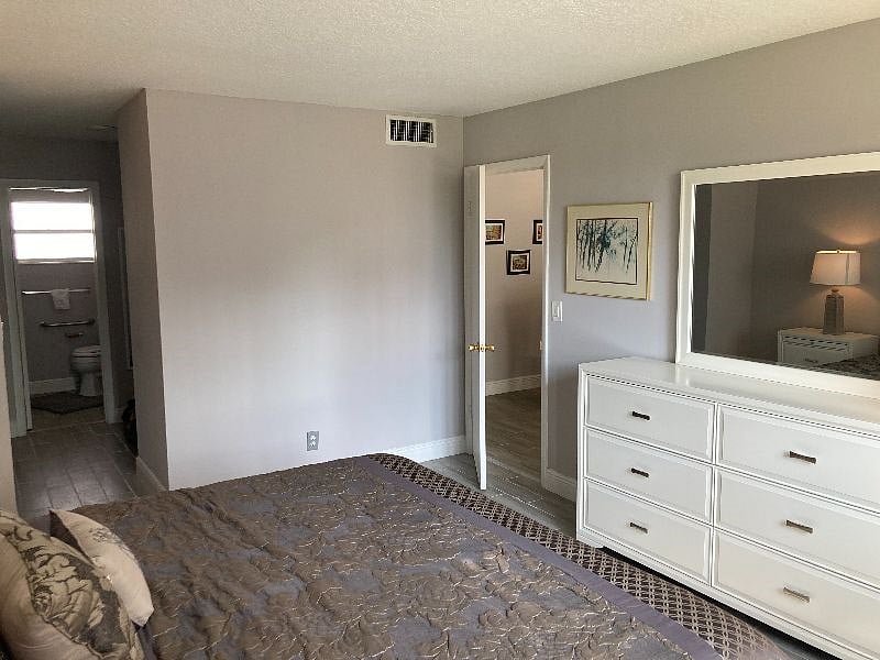 Furnished Finder property 537821_1 photo 18