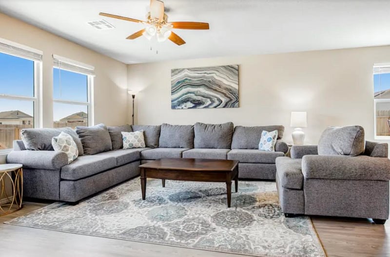 Furnished Finder property 537865_1 photo 2