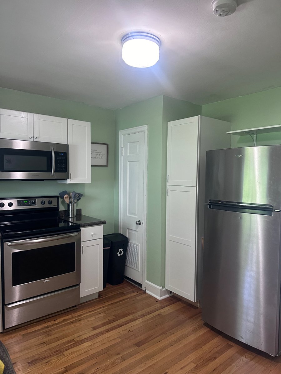 Furnished Finder property 537895_2 photo 8