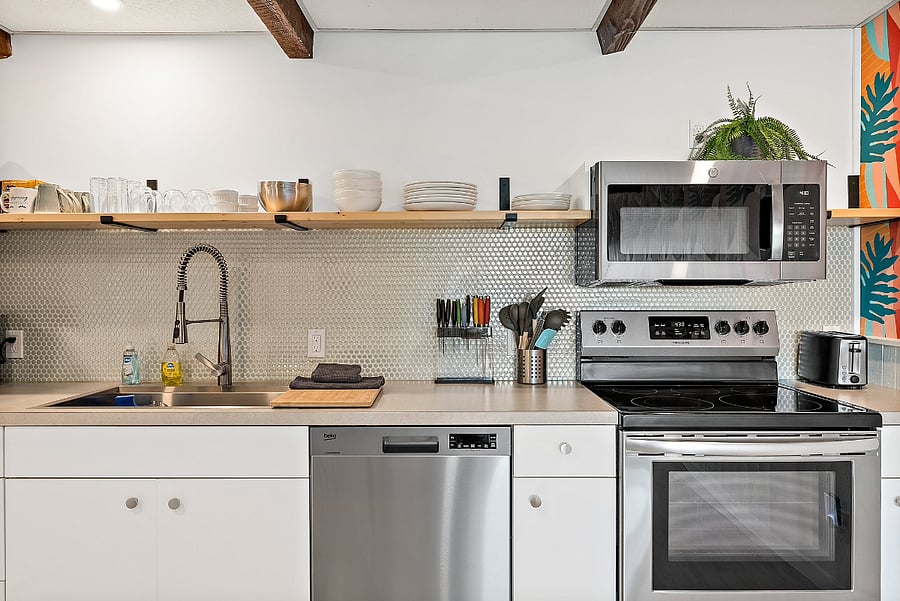 Fully stocked kitchen with full-size appliances