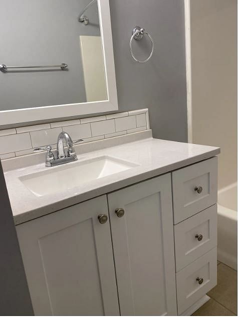 Bathroom Vanity 