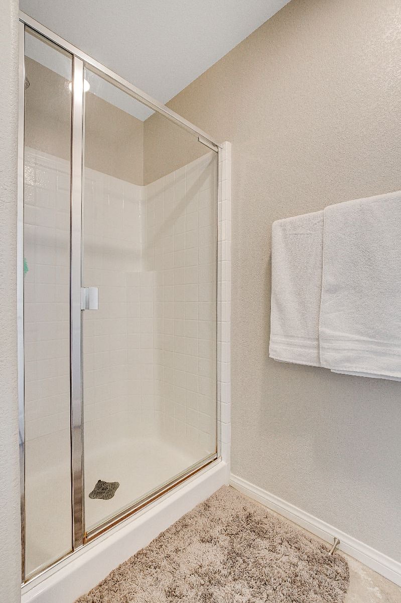 Furnished Finder property 538013_1 photo 25