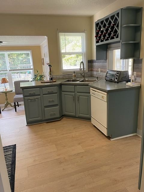 Furnished Finder property 538015_1 photo 6