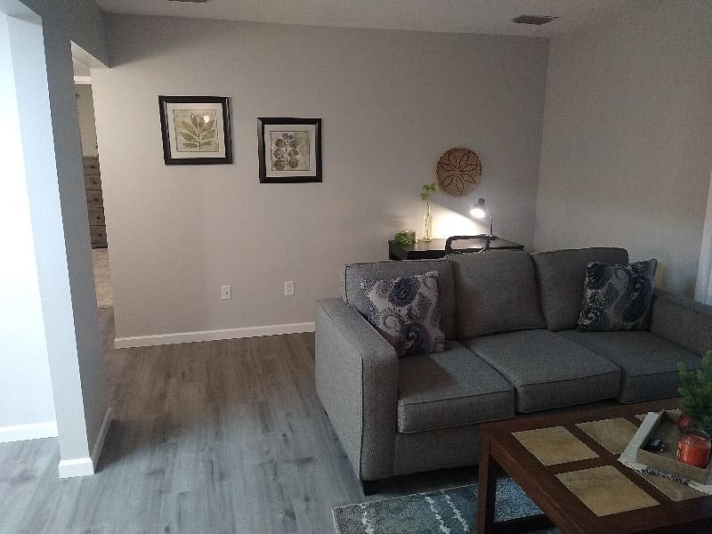Furnished Finder property 538017_2 photo 9