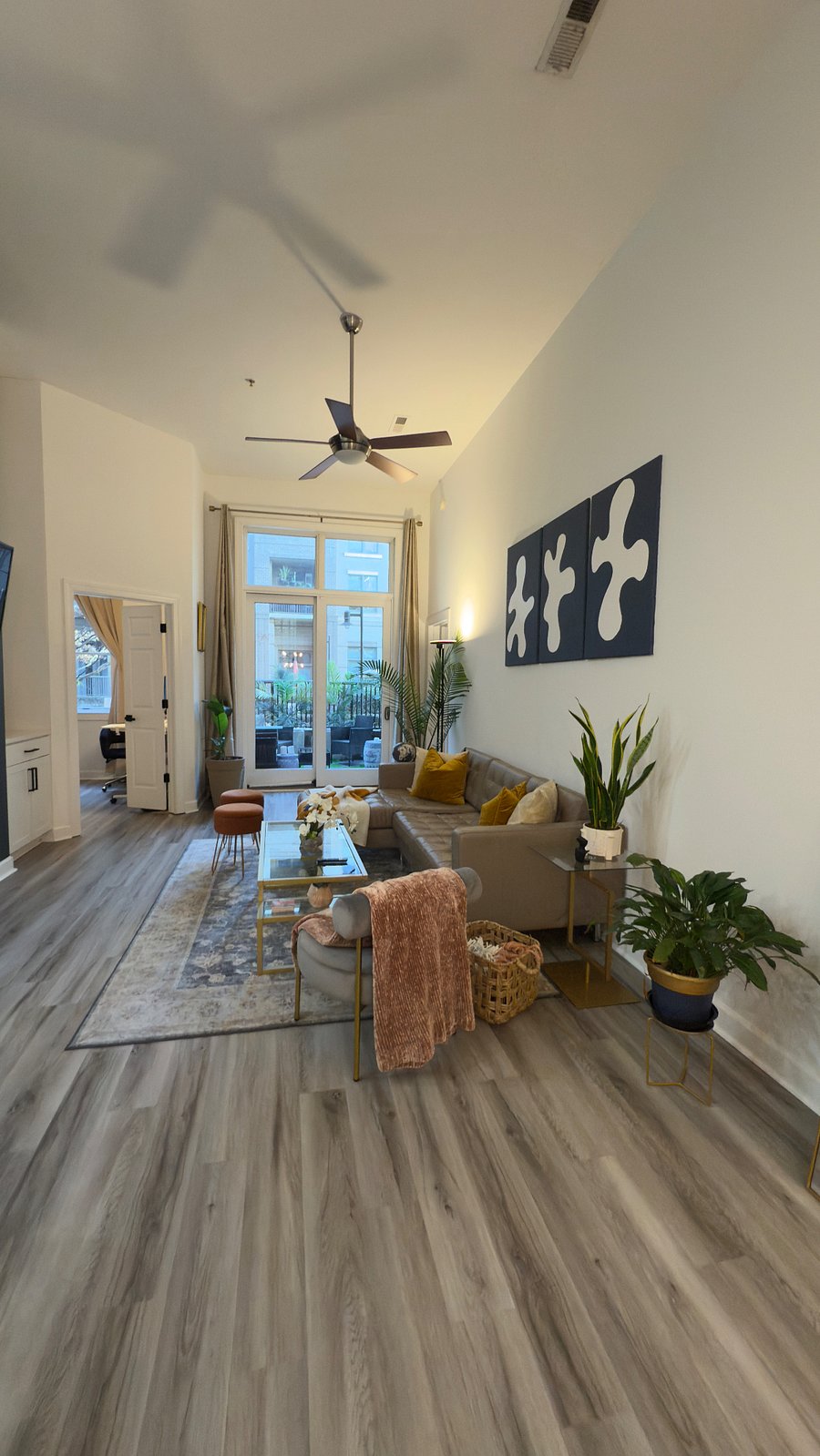 Furnished Finder property 538072_1 photo 14