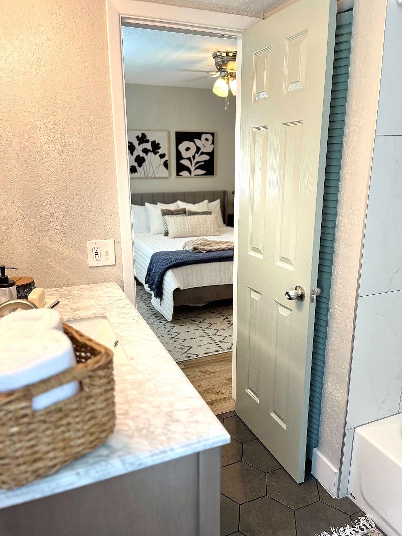 Furnished Finder property 538250_1 photo 6