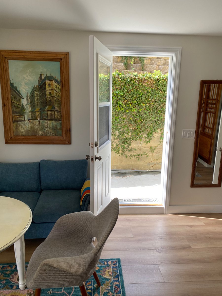 Furnished Finder property 538392_1 photo 1