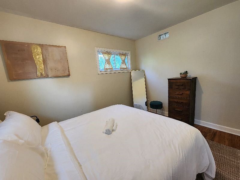 Furnished Finder property 538437_1 photo 6