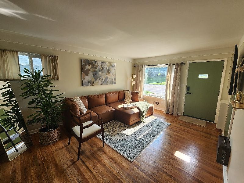 Furnished Finder property 538437_1 photo 12