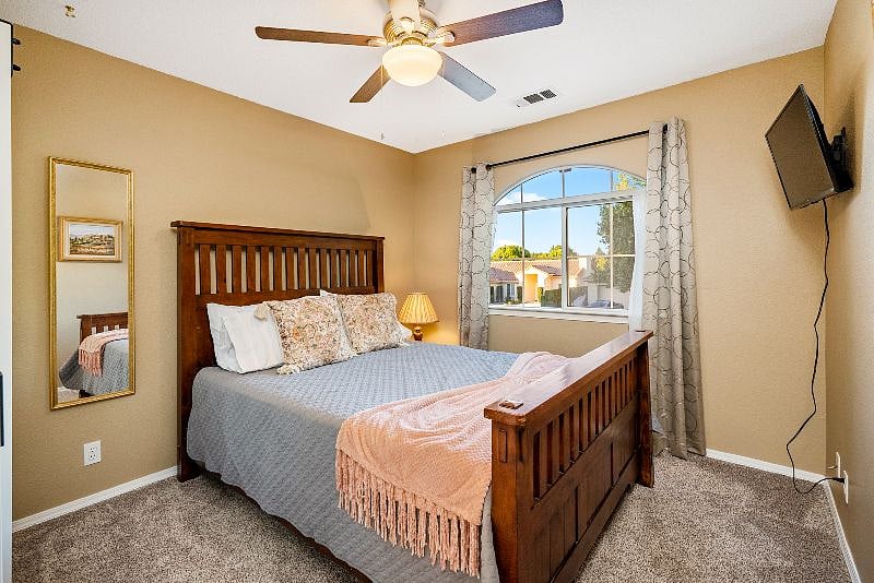 Furnished Finder property 538530_1 photo 14