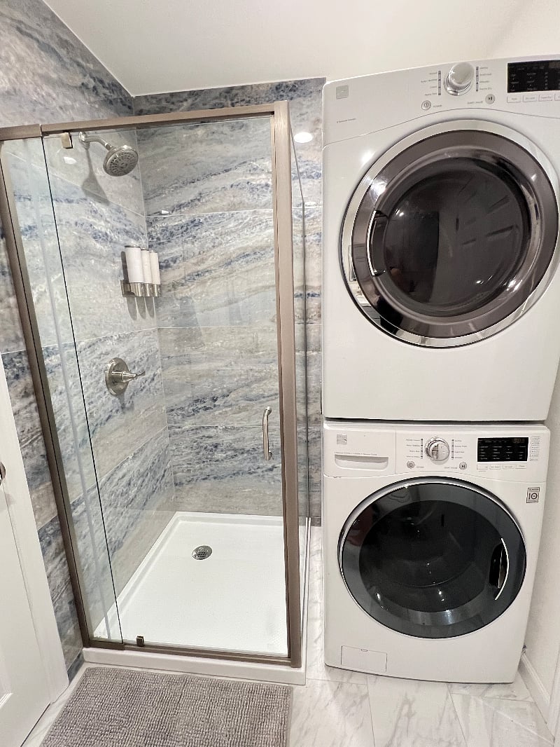 Bathroom, Shower, Laundry