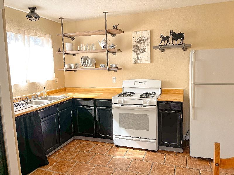 Furnished Finder property 538586_1 photo 5