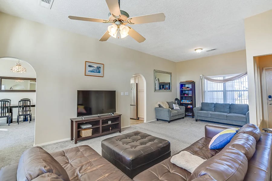 Furnished Finder property 538587_1 photo 4