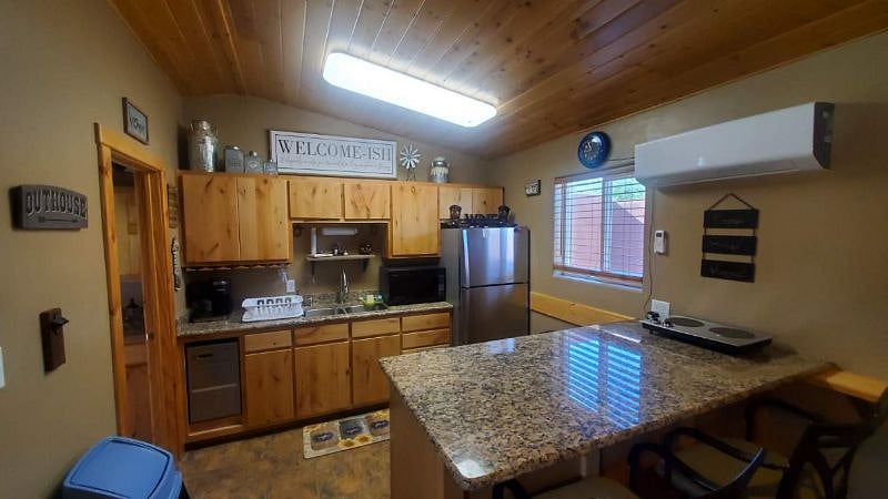 Furnished Finder property 538631_1 photo 3